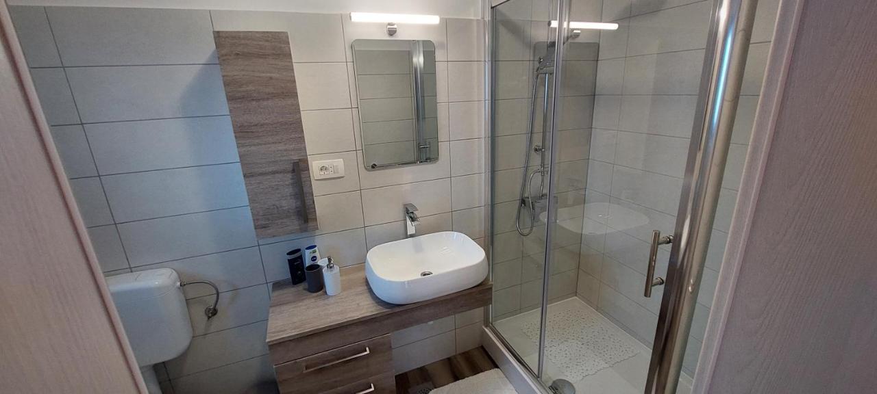 Holiday Apartments Cecilija سوبيتارسكا دراغا المظهر الخارجي الصورة